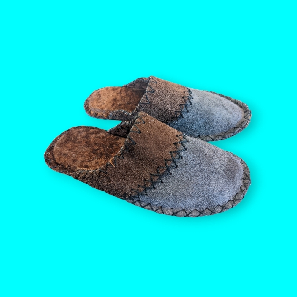 Kids Handmade Leather Slippers - Picture 2 of 6